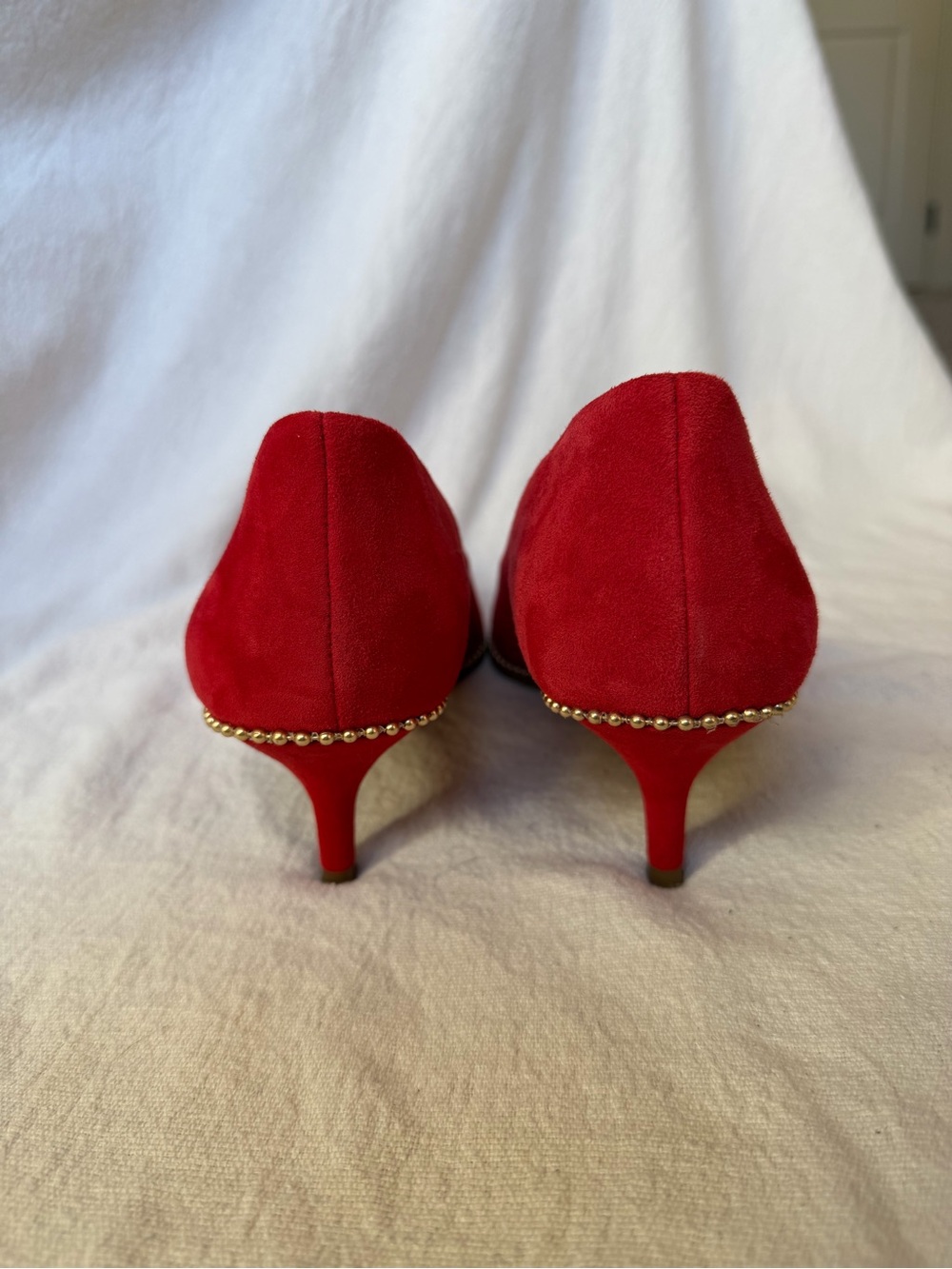 Coach Red Suede Gold Stud Trim Pointed Toe Pumps Heels 9.5 - Picture 5 of 9